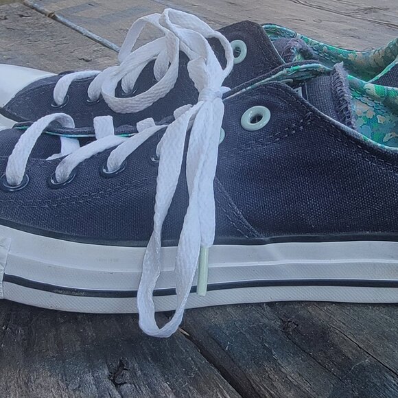 WOMENS CONVERSE CHUCK TAYLOR ALL STAR MADISON OX NAVY SNEAKER SIZE 8 - Picture 10 of 12